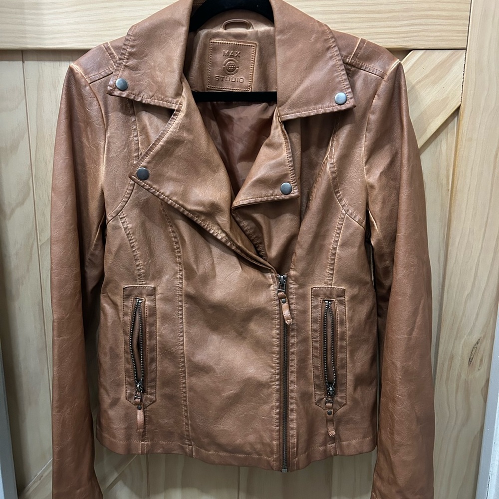 Max Studio Tan Leather Jacket Classic Design